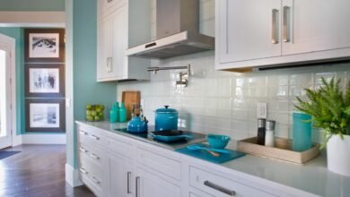 subway tiles kitchen