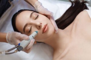 What to Expect During a HydraFacial Session